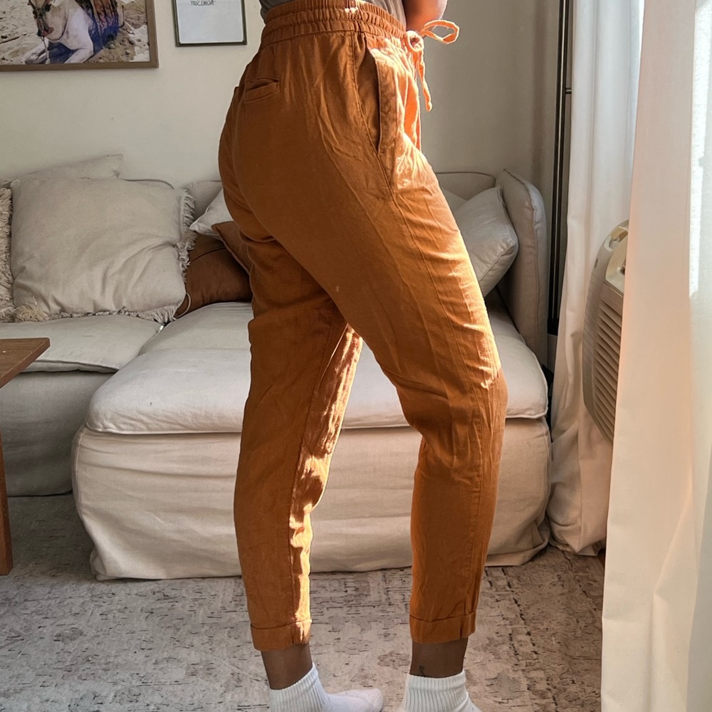 Old navy workwear pants, terracotta colored, size XS with drawstring